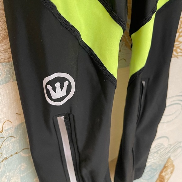 Canari Womens Biking Athletic Refelctive Padded Cycling Shorts Black Comfort Med - Picture 9 of 13